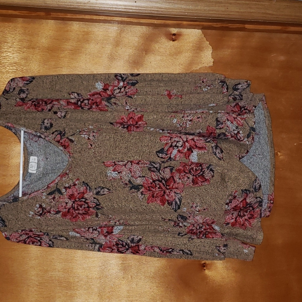Maurices XL long-sleeve top